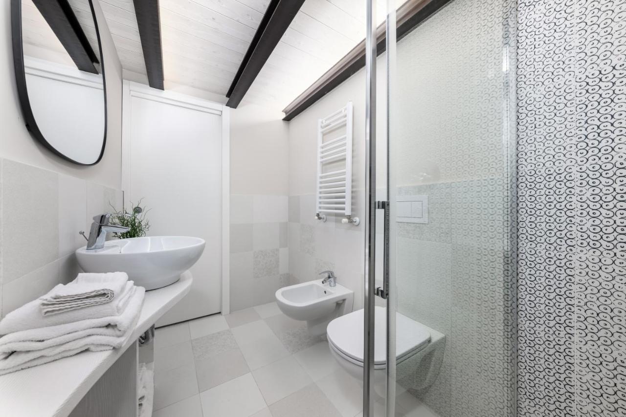 Casa Da Suite Yalta Milan Luaran gambar